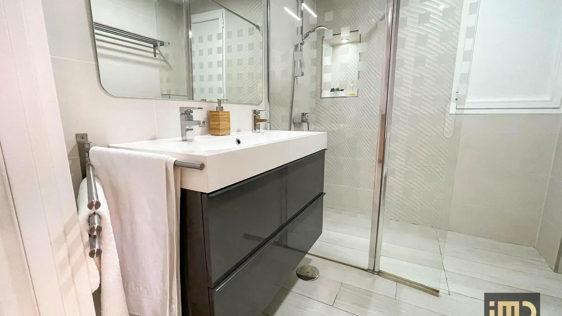 Atarazanas Centro Apartment Malaga Spain